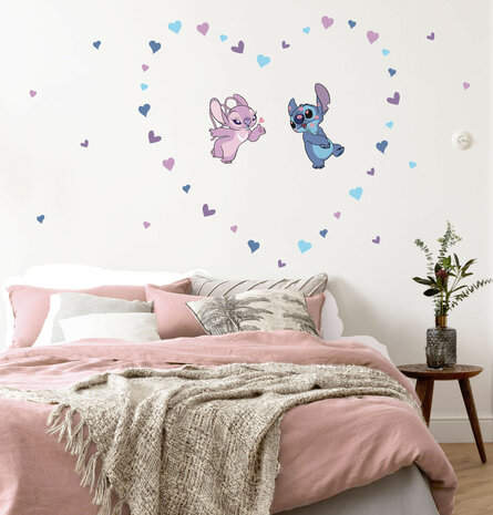 Stitch en Angel muurstickers In Love