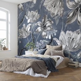 Bloemen behang Merian Blue